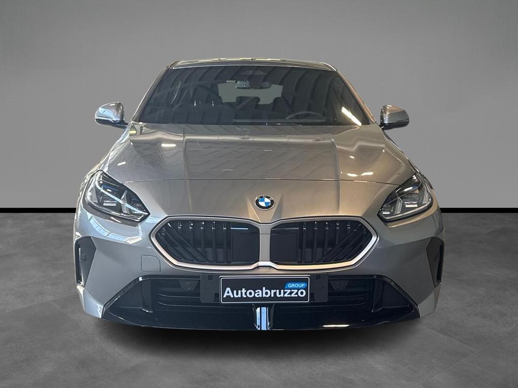 BMW Serie 1 120 48V MSport auto