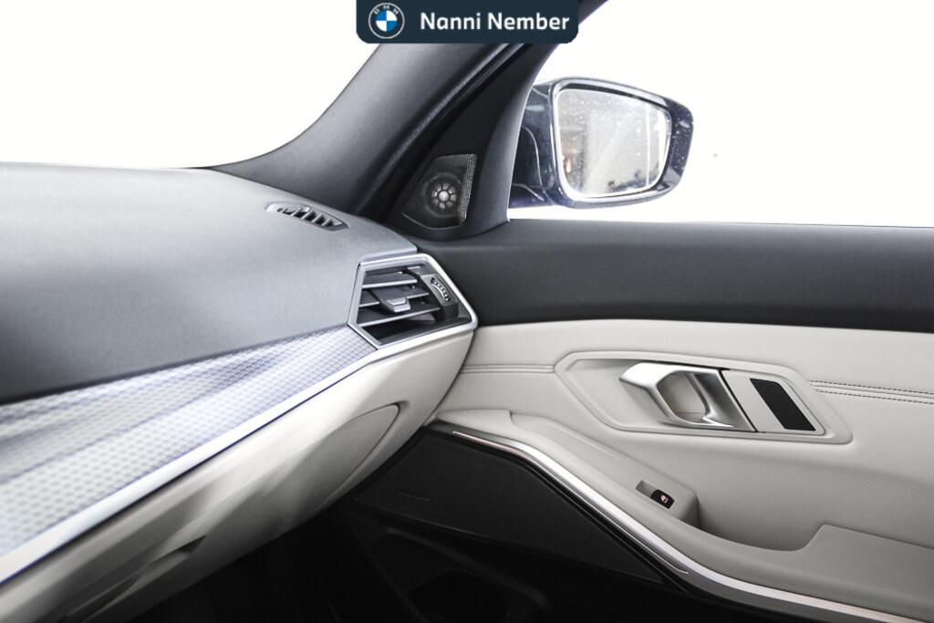 BMW Serie 3 M M340d Touring mhev 48V xdrive auto