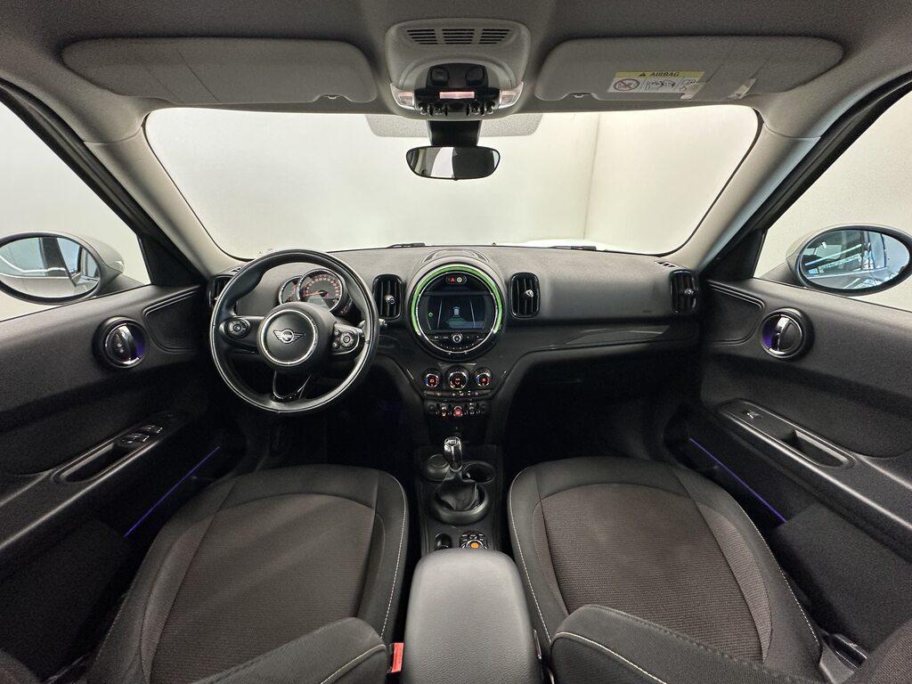 Mini Cooper 1.5 Baker Street