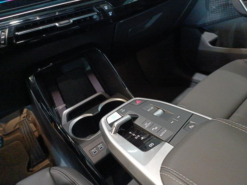 BMW iX1 edrive 20 Special Edition