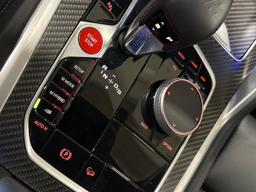 BMW XM 4.4 steptronic
