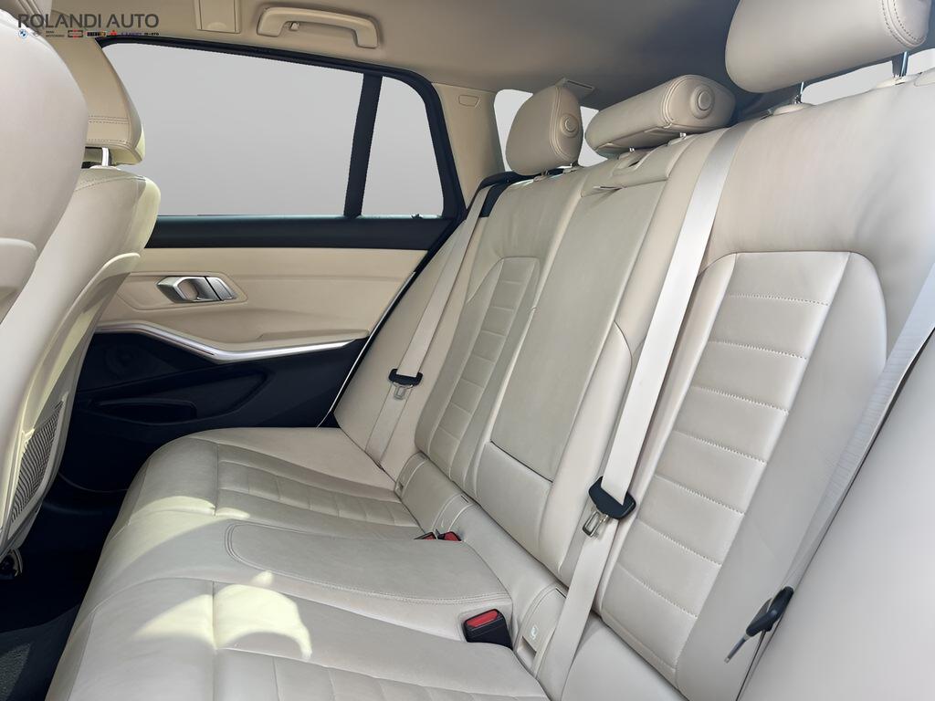 BMW Serie 3 320d Touring Luxury auto