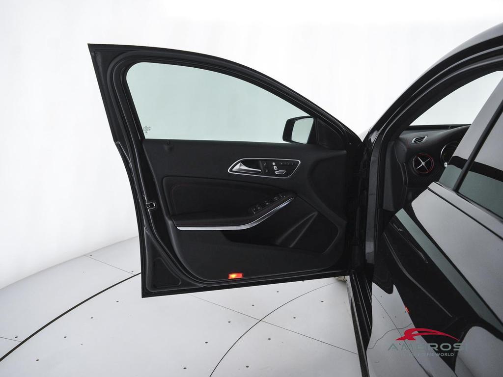 Mercedes Classe A 45 AMG A G 4matic 381cv auto my16