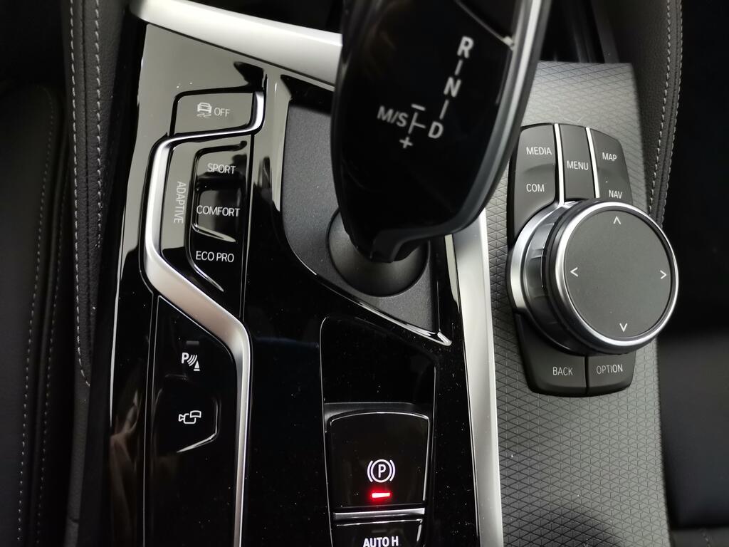 BMW Serie 5 520d Touring mhev 48V xdrive Msport auto
