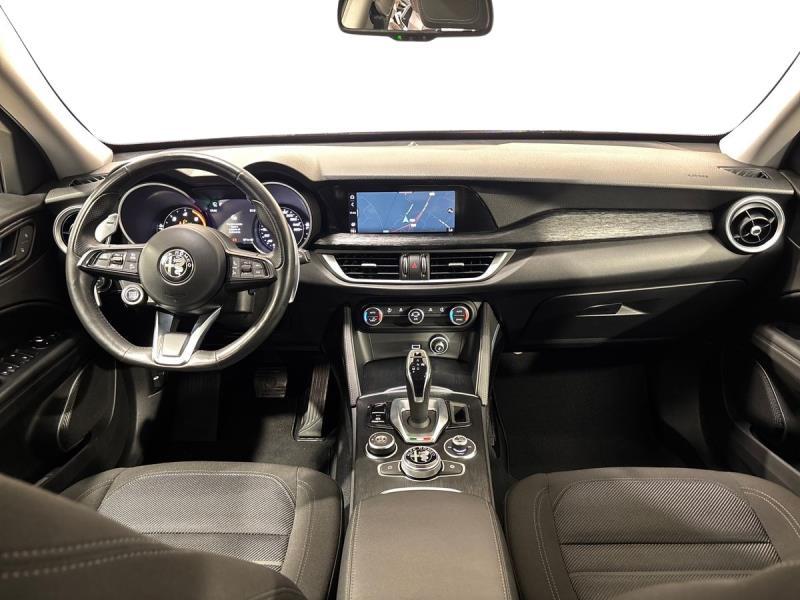 Alfa Romeo Stelvio 2.2 t Business Q4 190cv auto