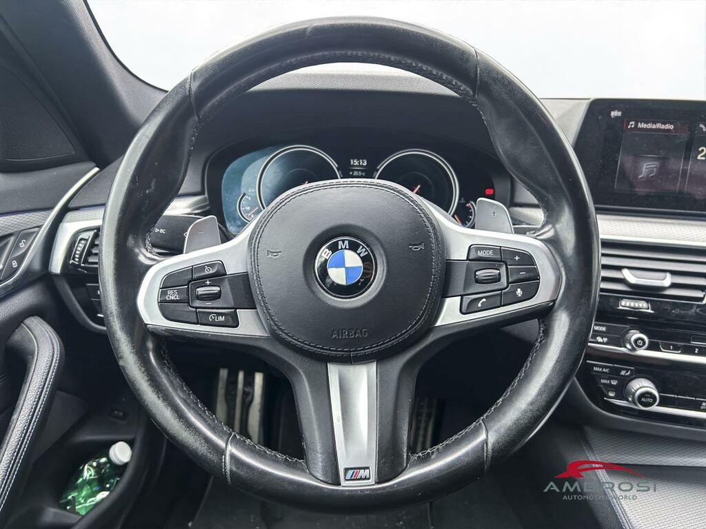 BMW Serie 5 520d xdrive Msport auto