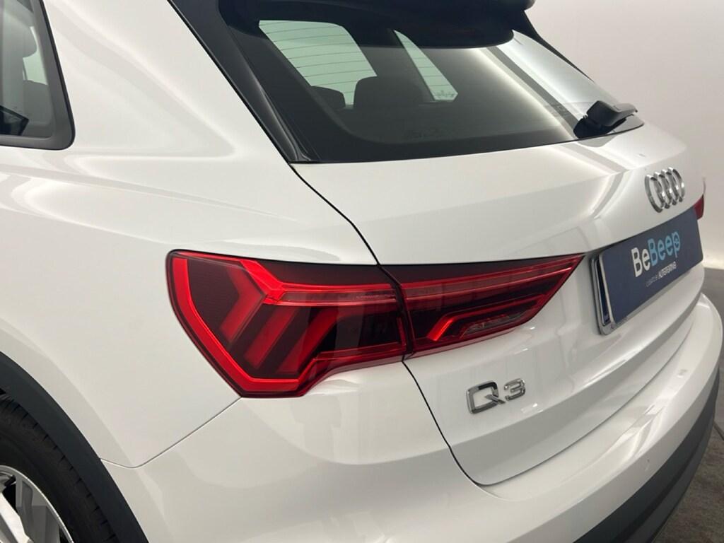 Audi Q3 35 1.5 tfsi mhev Business s-tronic