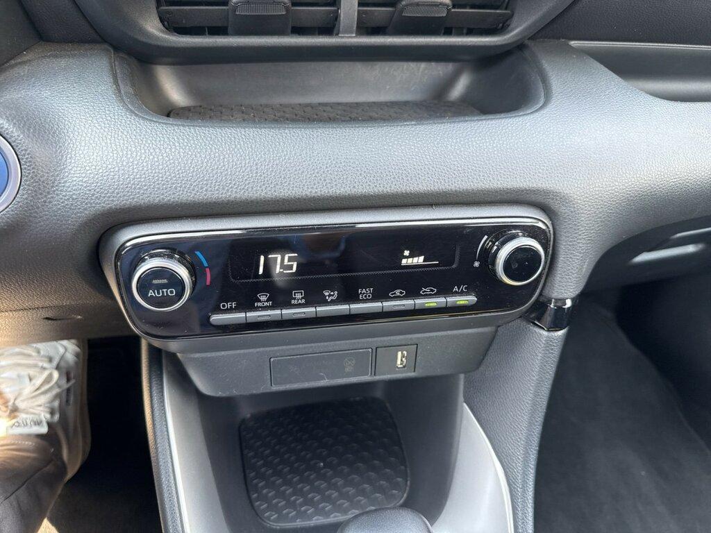 Toyota Yaris 1.5 hybrid Trend