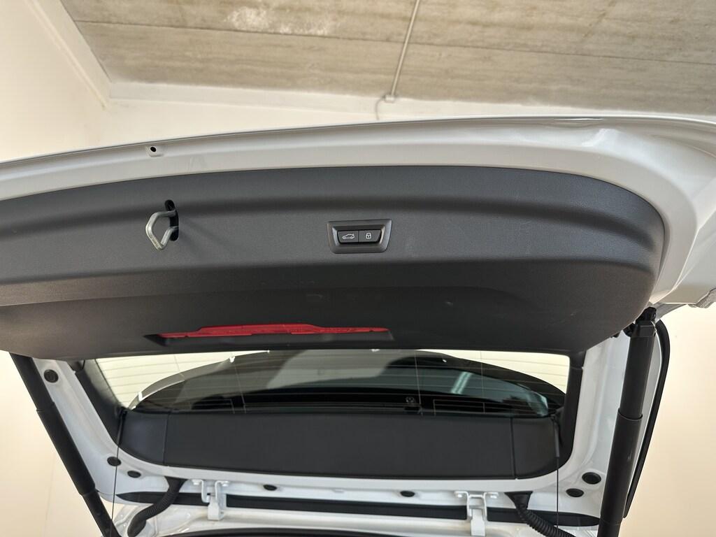 BMW iX1 edrive 20 X-Line