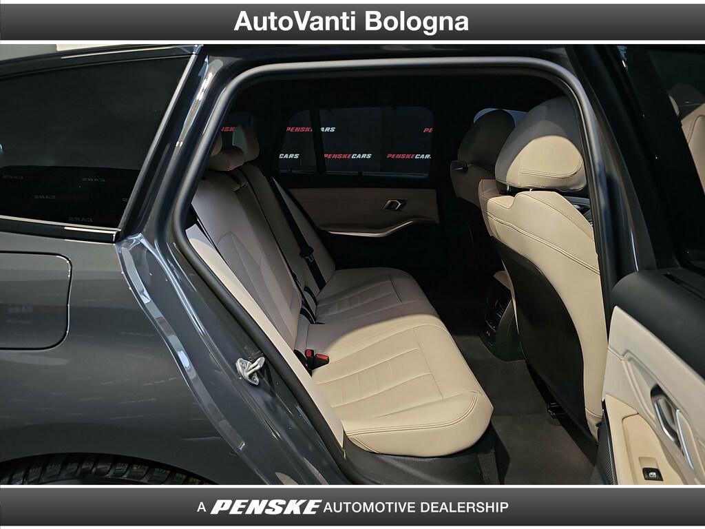 BMW Serie 3 320d Touring mhev 48V Msport auto
