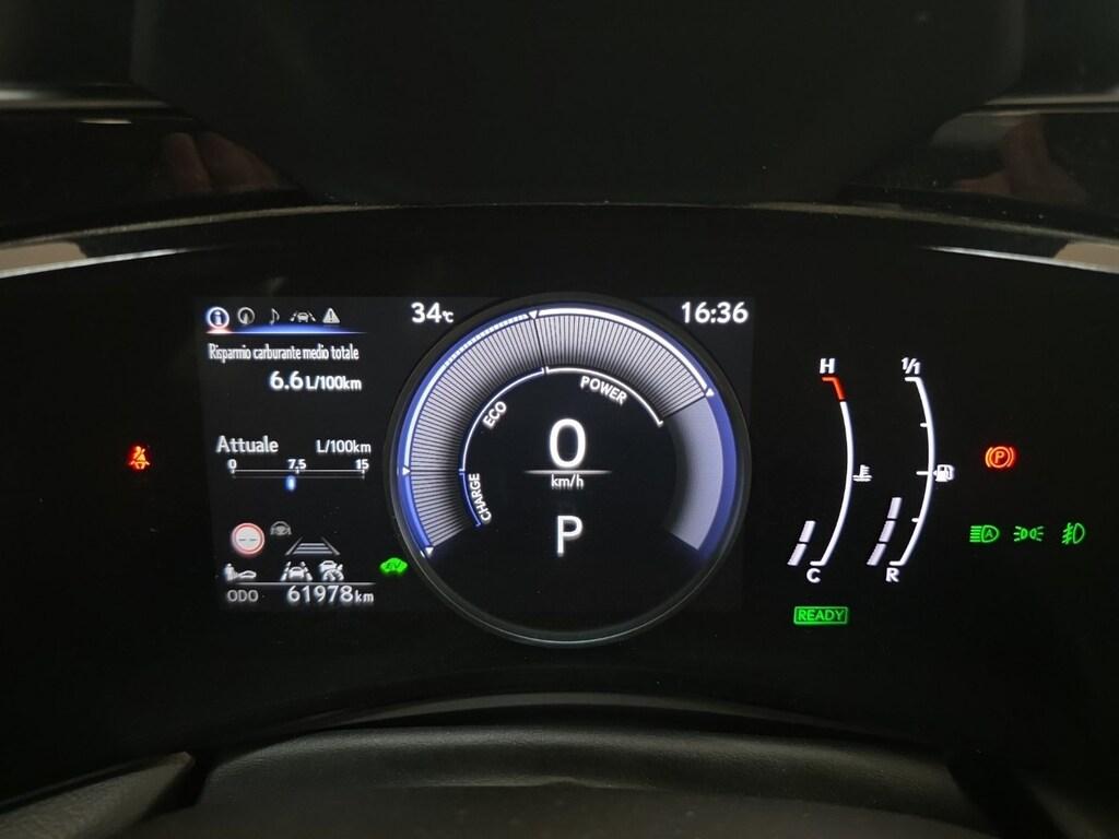 Lexus NX 2.5 hybrid Business 4wd e-cvt