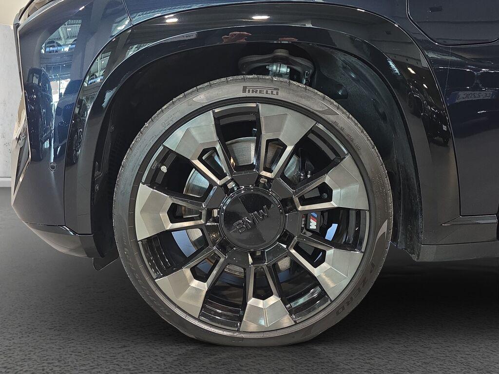 BMW XM 4.4 steptronic