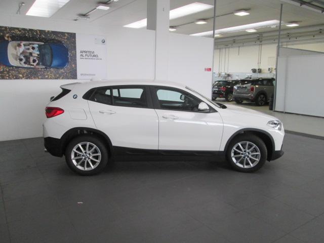 BMW X2 sdrive18d Business X