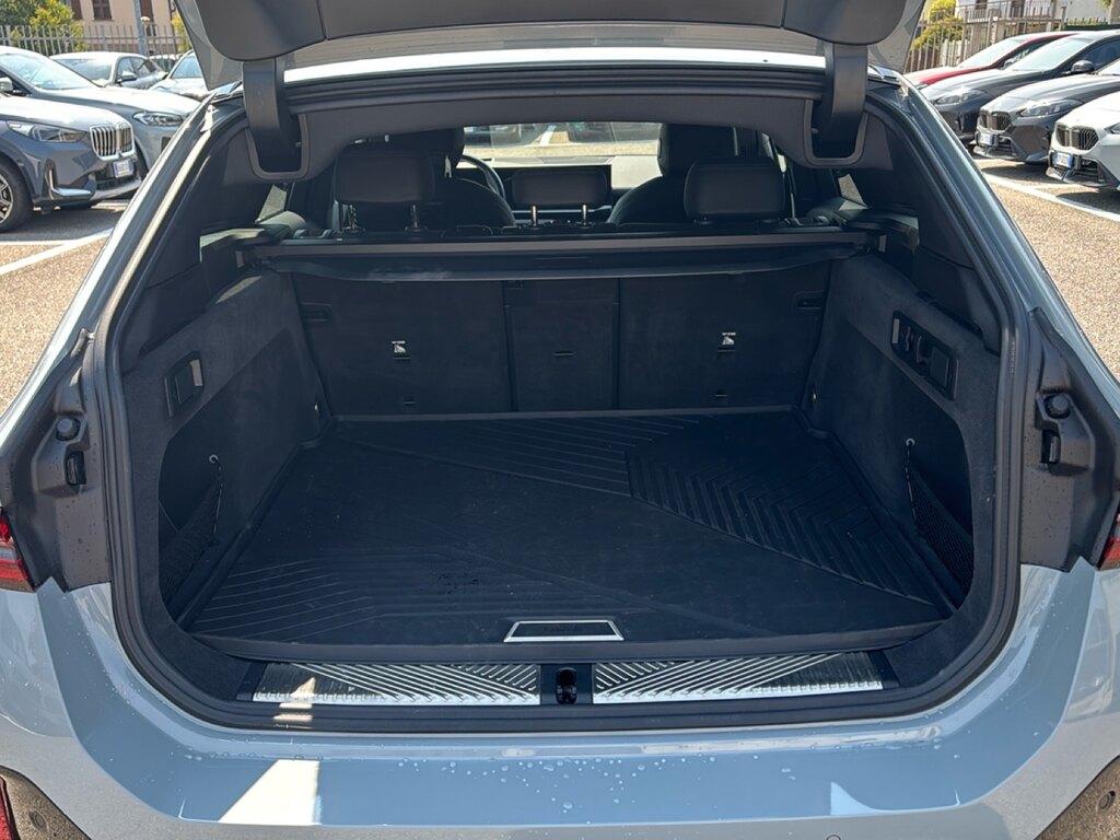 BMW Serie 5 520d Touring 48V xdrive M Sport Pro auto
