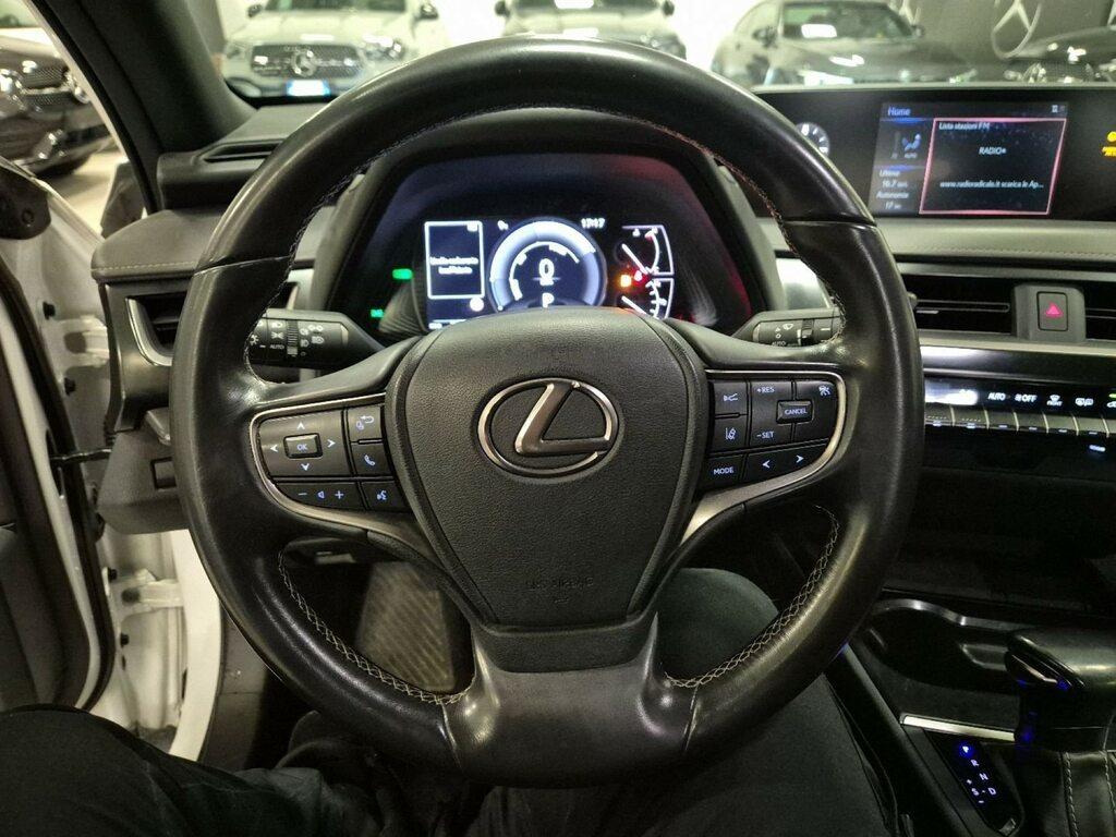 Lexus UX 250h Executive 2wd cvt my20