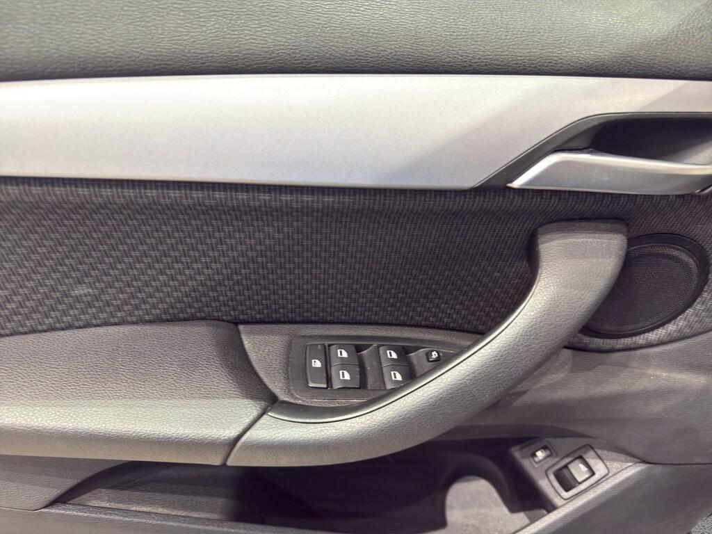 BMW X1 xdrive25e Business Advantage auto