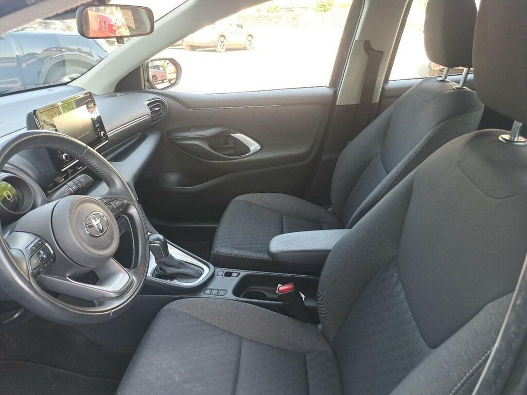 Toyota Yaris 1.5 hybrid Trend