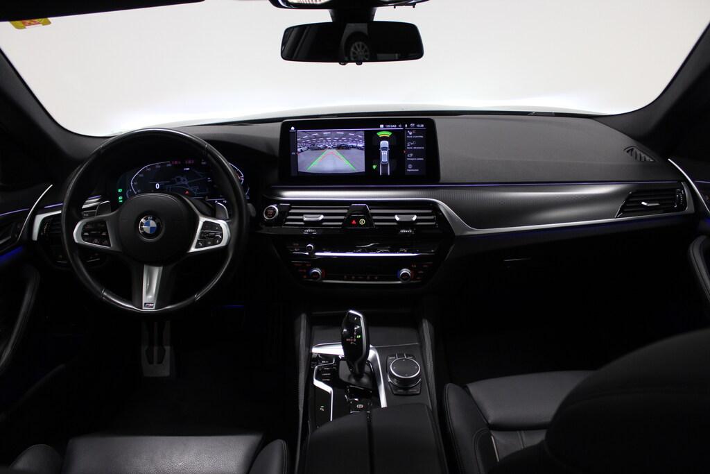 BMW Serie 5 530d Touring mhev 48V xdrive Msport auto