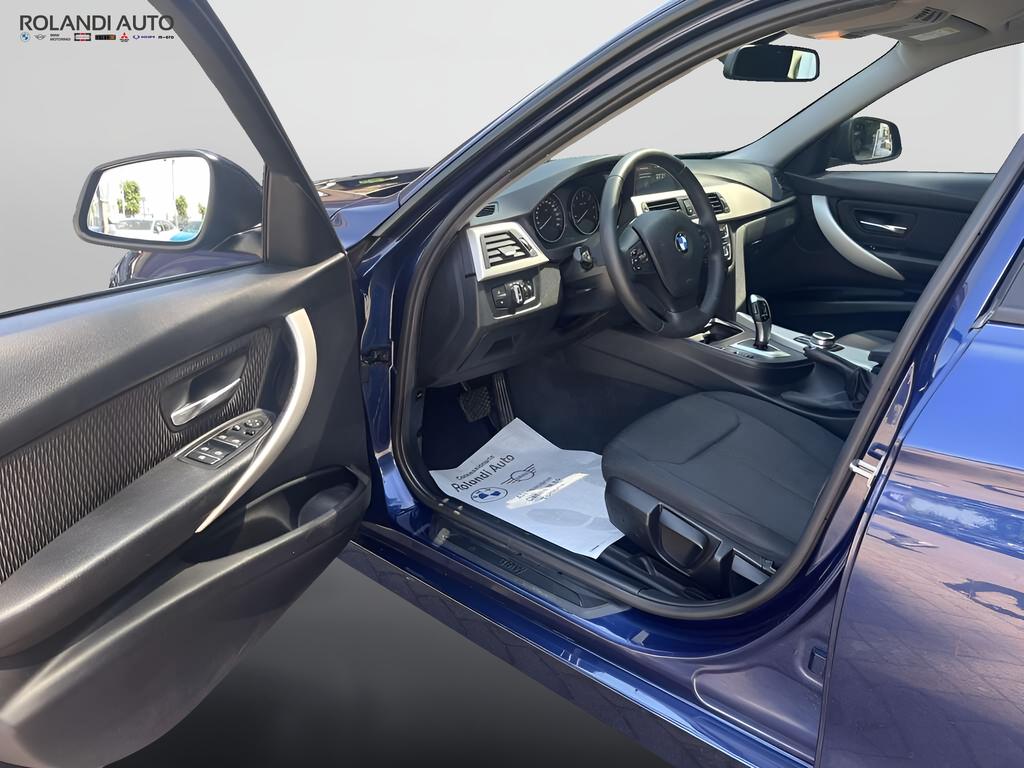 BMW Serie 3 318d Touring Business Advantage