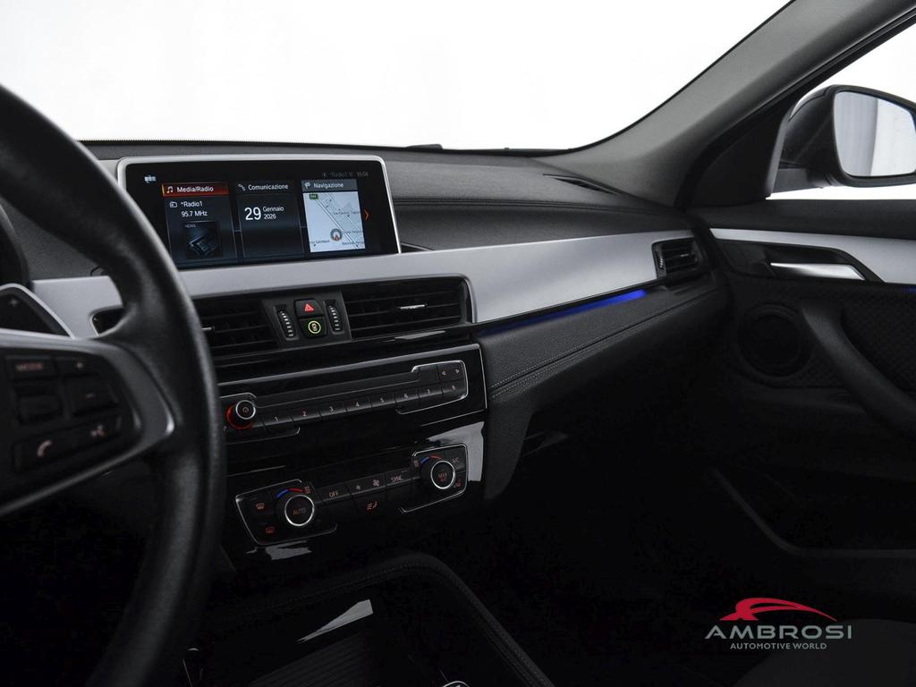 BMW X2 sdrive18d Advantage auto