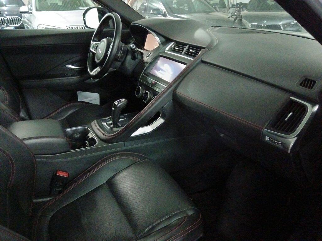 Jaguar E-Pace 2.0d i4 R-Dynamic HSE awd 150cv auto my19