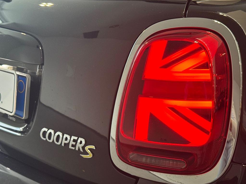 Mini Cooper SE 3p Classic auto