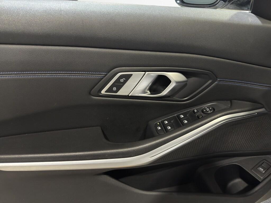 BMW Serie 3 320d Touring mhev 48V Msport auto
