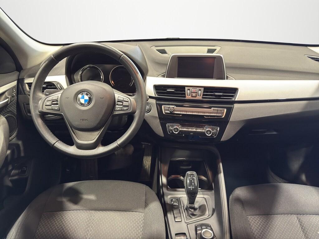 BMW X1 sdrive18i Advantage 136cv auto