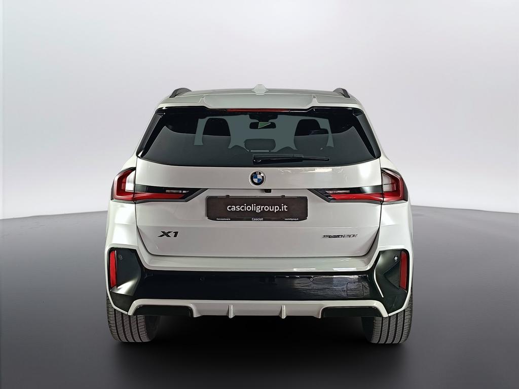 BMW X1 sdrive20i mhev 48V MSport Pro auto
