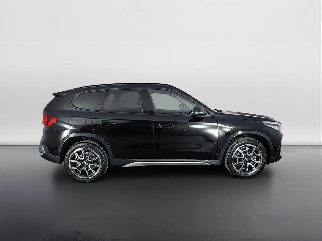 BMW X1 sdrive20i mhev 48V X-Line auto