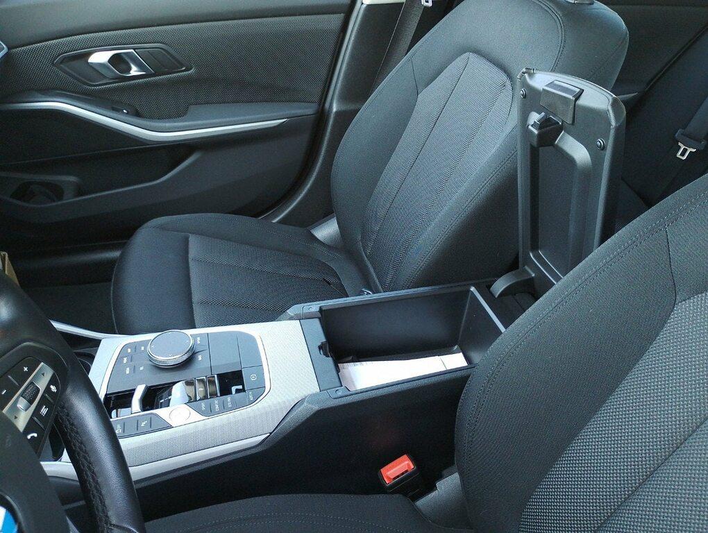 BMW Serie 3 318d Touring mhev 48V auto