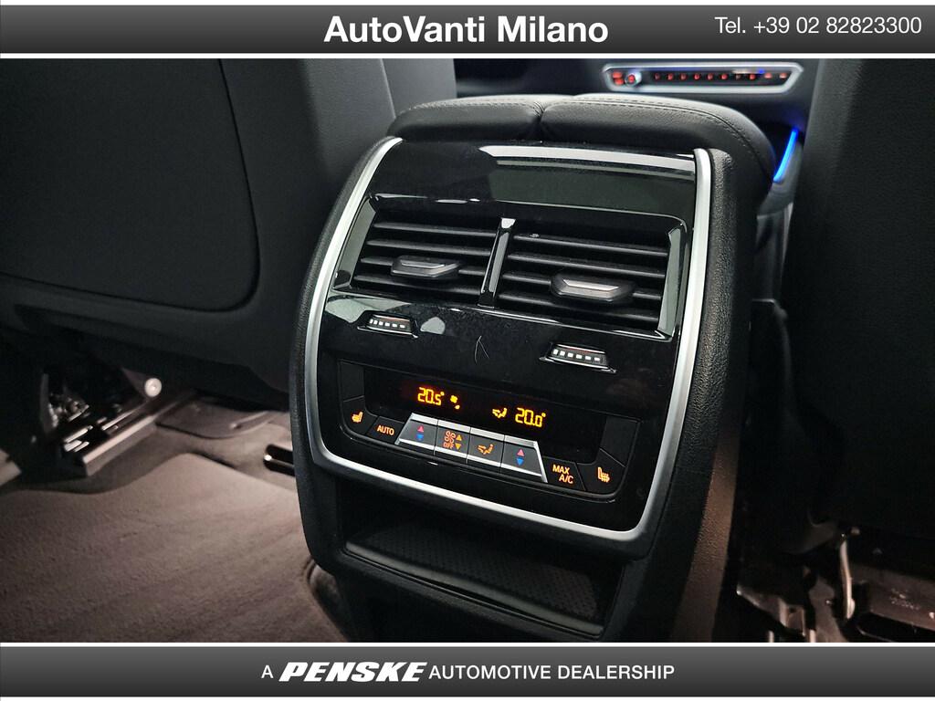 BMW X5 xdrive30d mhev 48V xLine auto