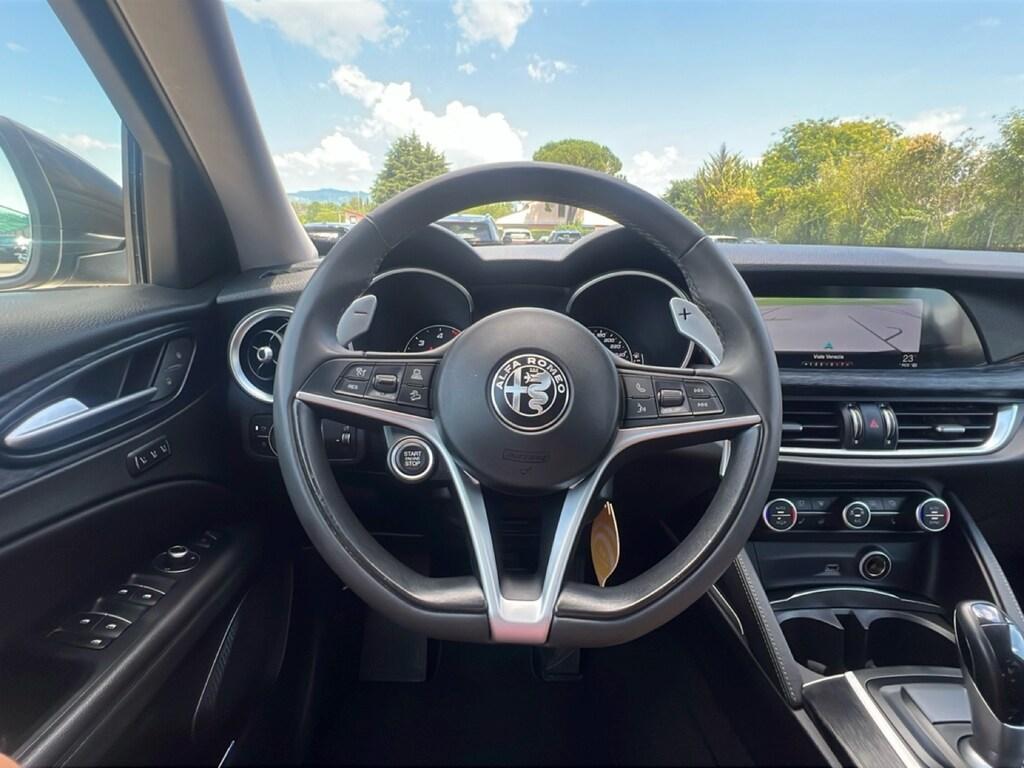 Alfa Romeo Stelvio 2.2 t B-Tech Q4 210cv auto