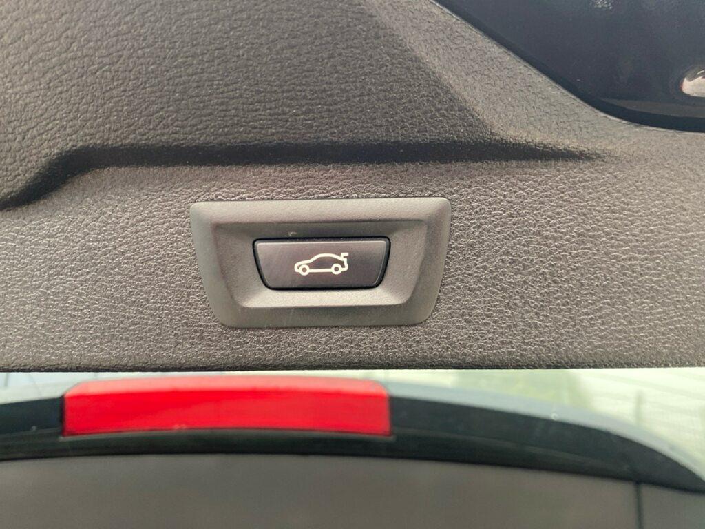 BMW X5 xdrive30d Experience 258cv auto