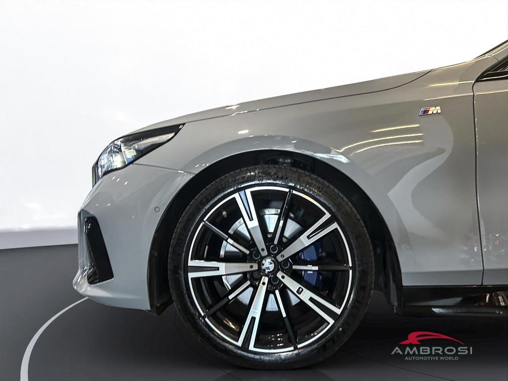 BMW Serie 5 520d Touring 48V xdrive Msport auto