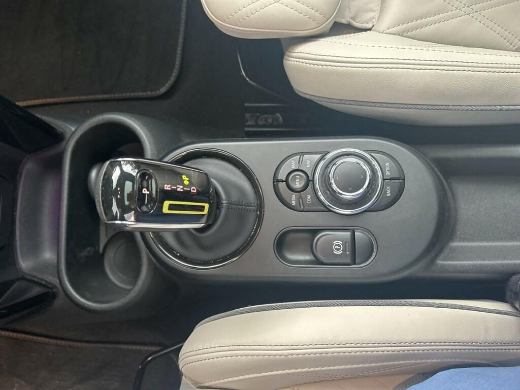 Mini Cooper SE 3p Yours auto