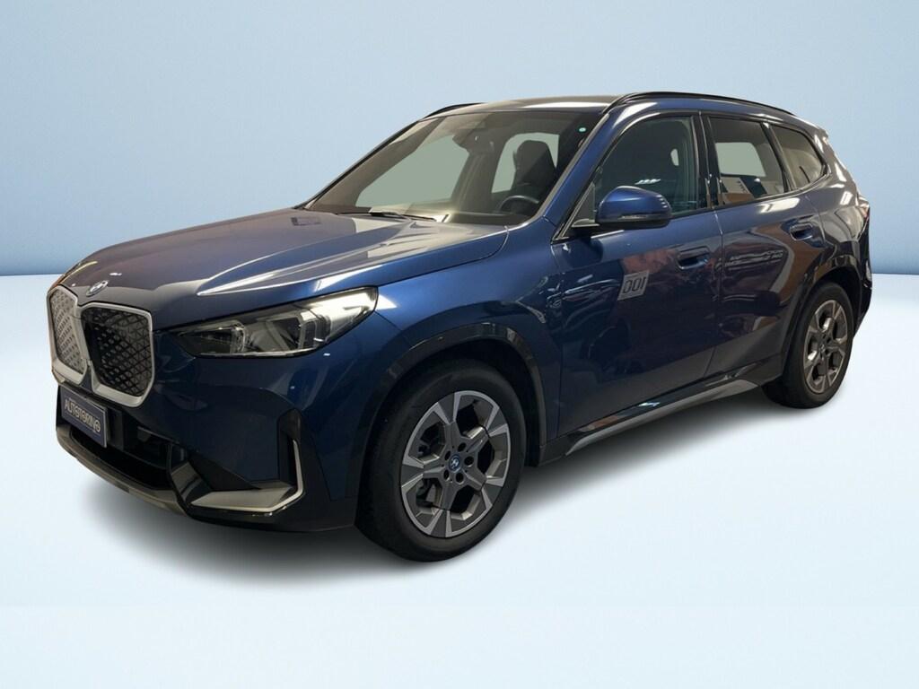 BMW iX1 edrive 20 X-Line