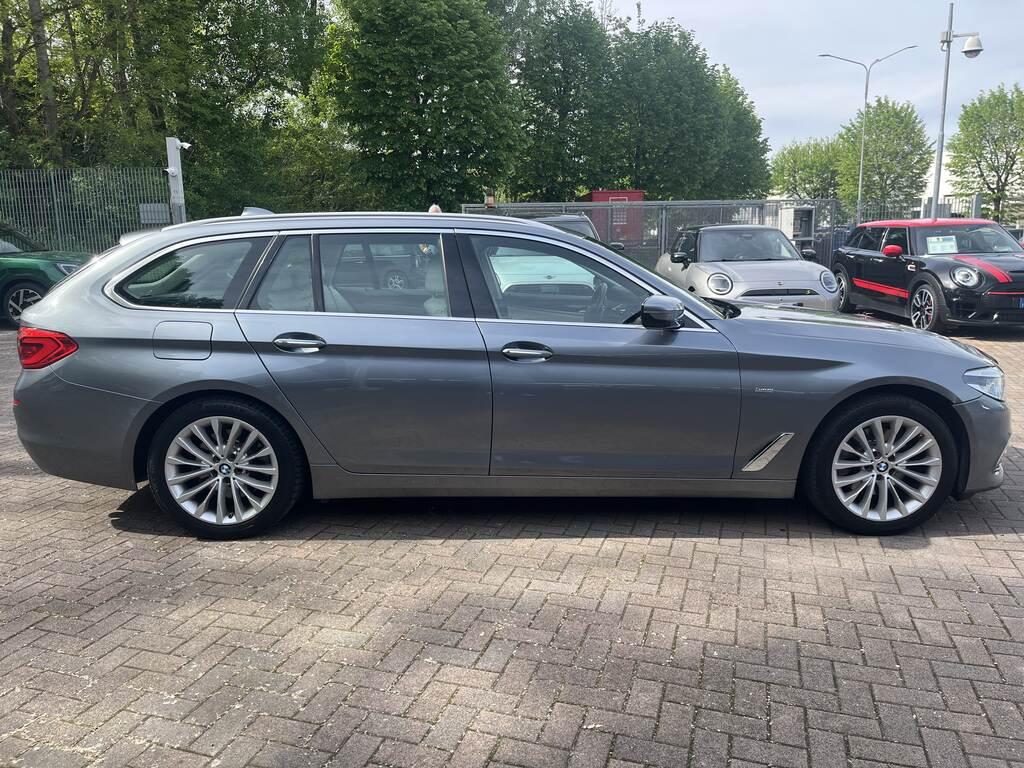 BMW Serie 5 520d Touring Luxury auto