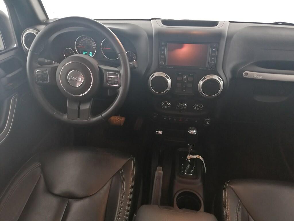 Jeep Wrangler Unlimited 2.8 crd Sahara auto E6