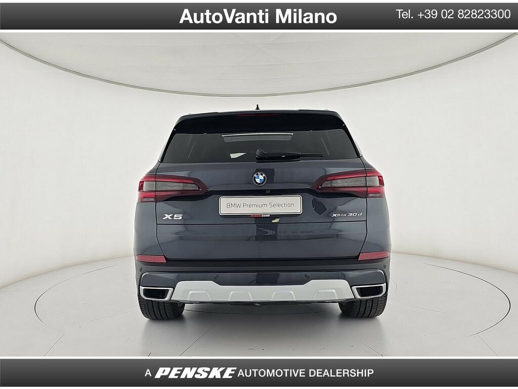 BMW X5 xdrive30d mhev 48V xLine auto