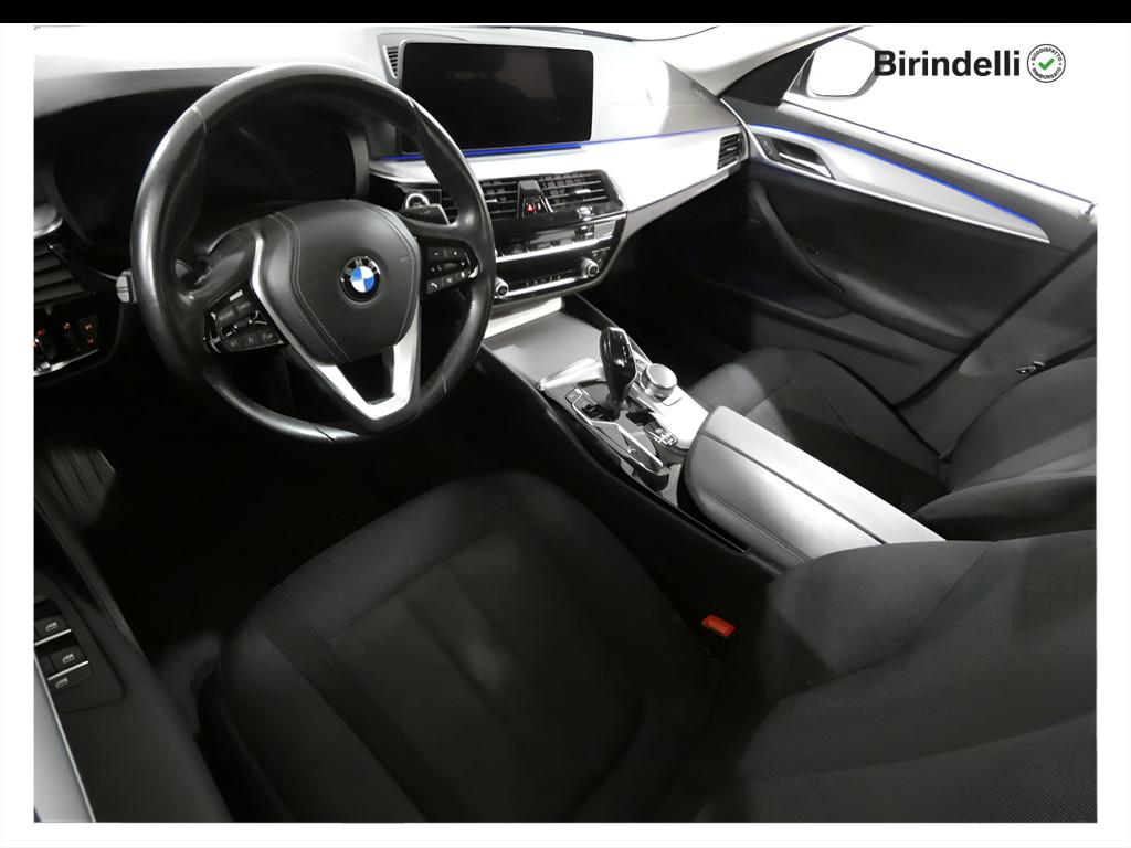 BMW Serie 5 520d mhev 48V Business auto