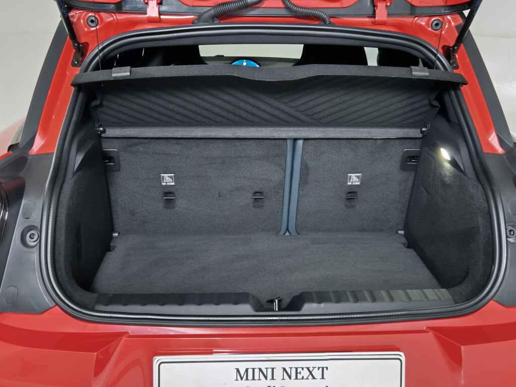 Mini Mini Aceman E Favoured