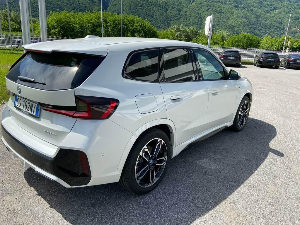 BMW iX1 30 xdrive Msport