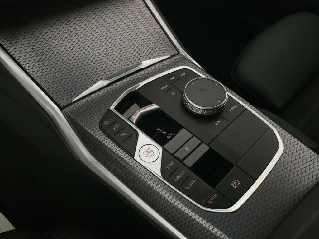 BMW Serie 3 320d Touring mhev 48V Msport xdrive auto