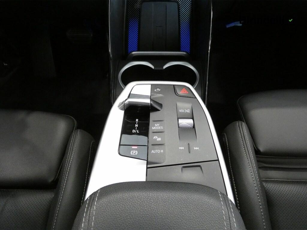 BMW X1 xdrive23d mhev 48V X-Line Edition Balance auto
