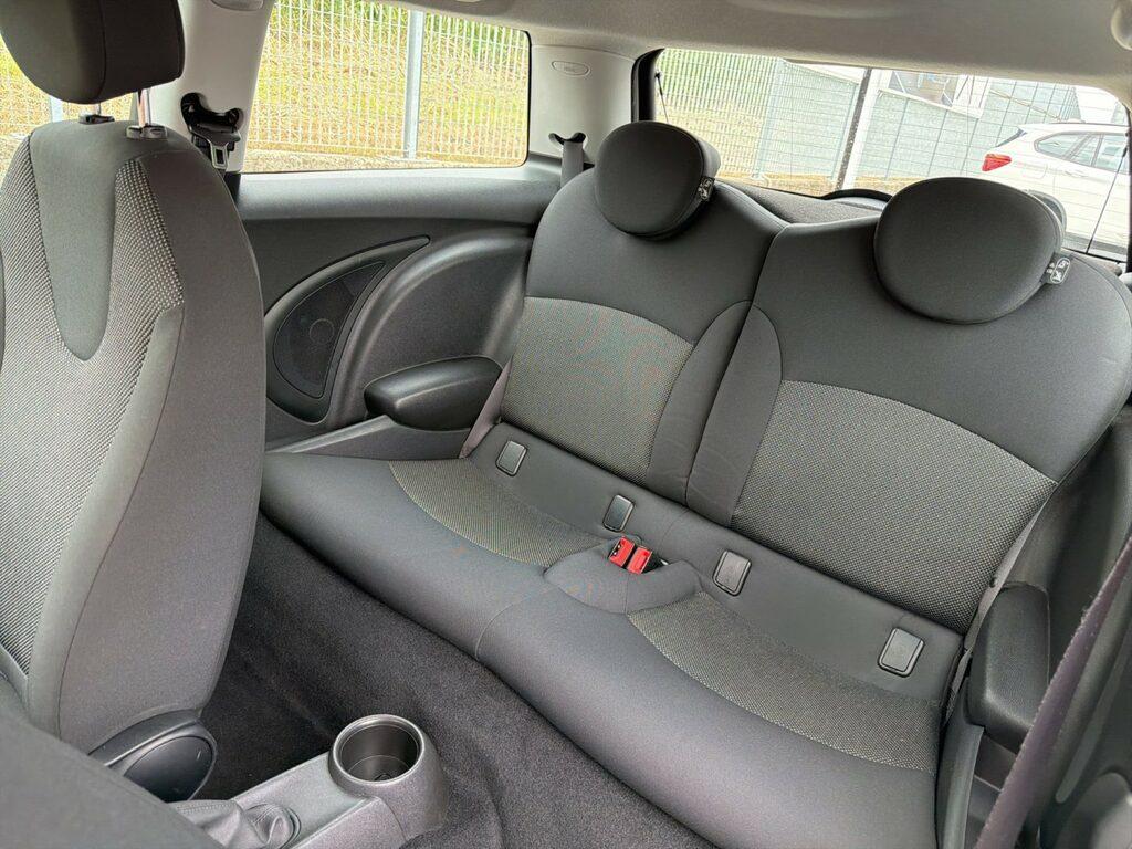 Mini Cooper 1.6 Cooper Pepper