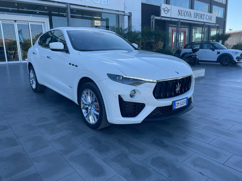 Maserati Levante 3.0 V6 Granlusso 275cv auto my19