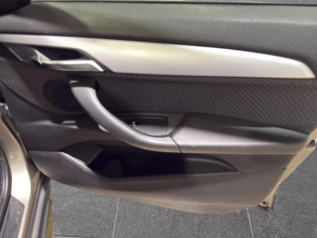 BMW X1 sdrive18d Business auto
