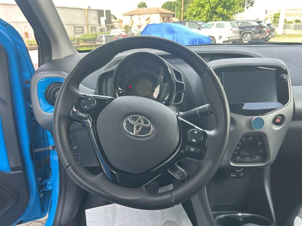 Toyota Aygo 5p 1.0 x-clusiv 72cv