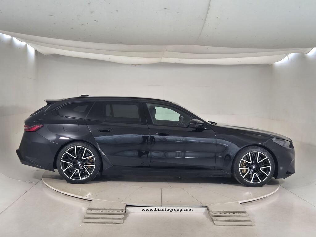 BMW M5 Touring 4.4 727cv auto